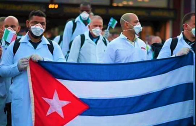 IL COMUNE DI FIRENZE ASSEGNA IL GIGLIO D’ORO ALLA BRIGATA MEDICA CUBANA HENRY REEVE