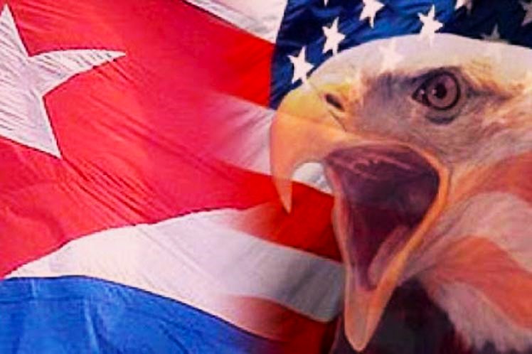 Aquila USA e bandiera cubana