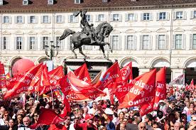 Torino: Manifestazione CGIL in Piazza San Carlo 